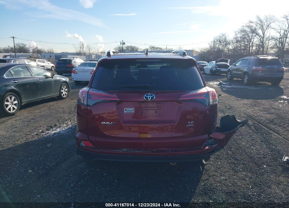 2018 TOYOTA RAV4 LE VIN: 2T3BFREV3JW823728