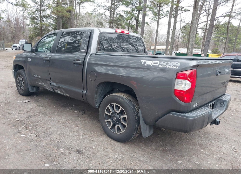 2016 TOYOTA TUNDRA SR5 5.7L V8 VIN: 5TFDY5F17GX556363