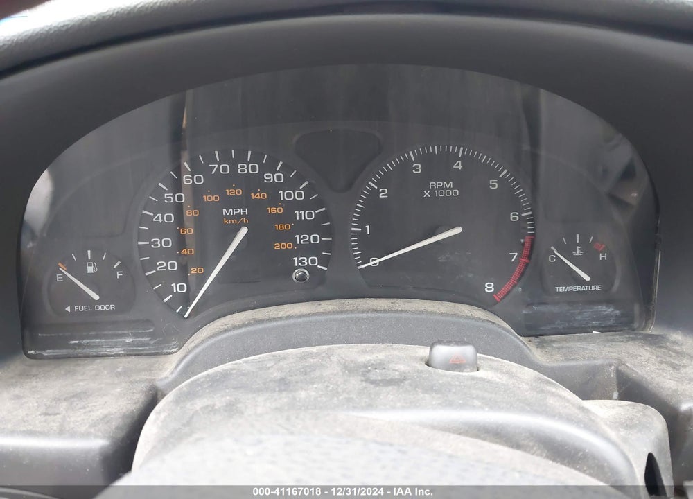 2001 SATURN SC2 VIN: 1G8ZY12771Z272424