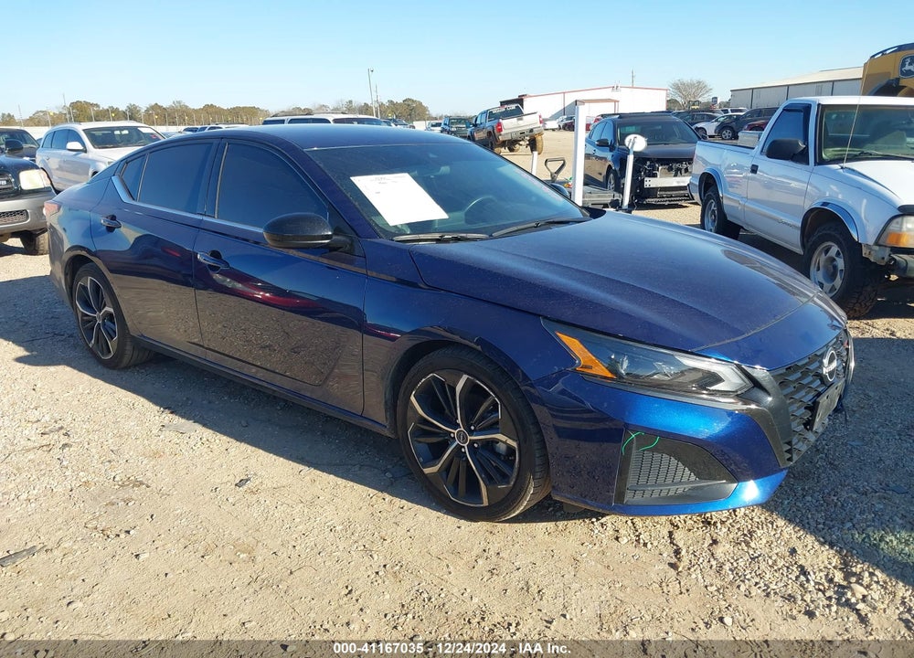 2023 NISSAN ALTIMA SR FWD VIN: 1N4BL4CV4PN359773