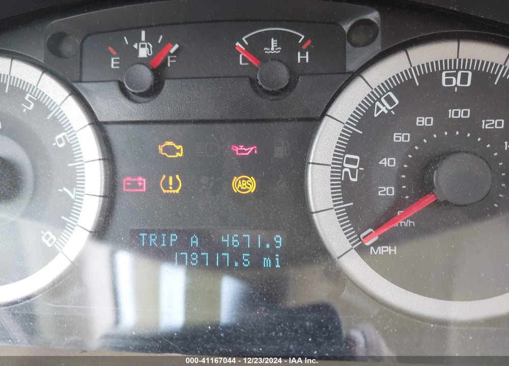 2008 FORD ESCAPE VIN: 1FMCU04118KB43300