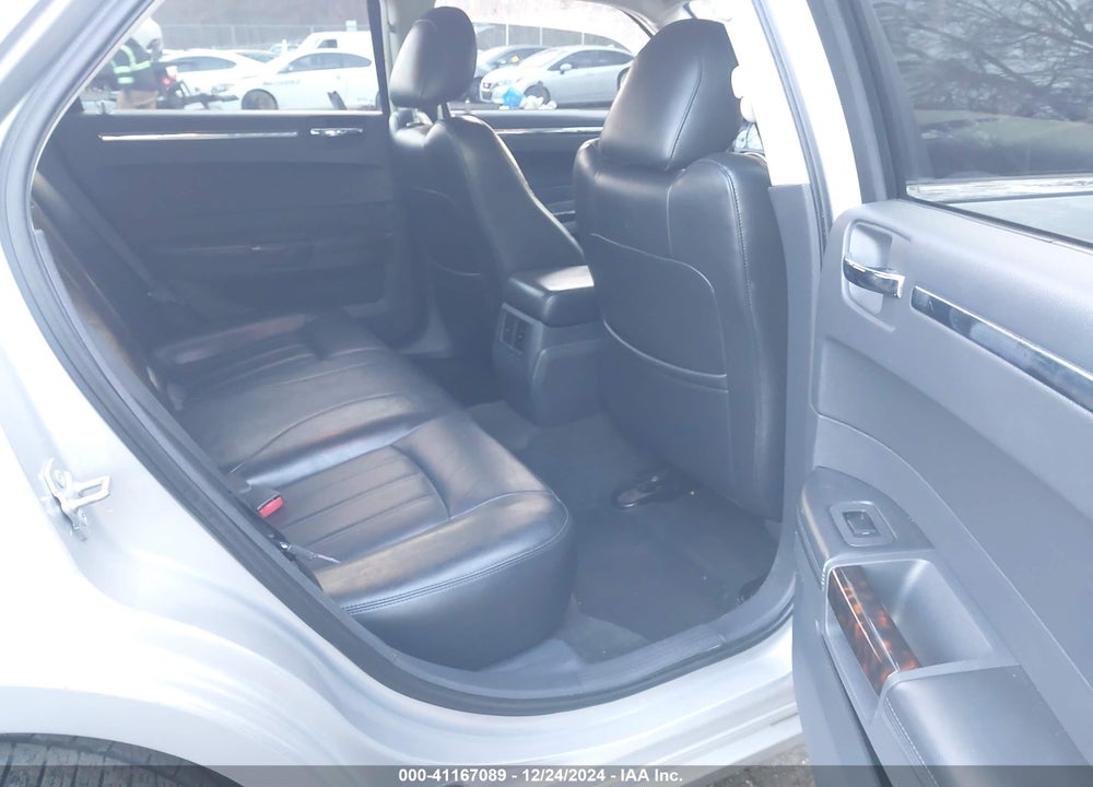 2008 CHRYSLER 300C VIN: 2C3KA63H68H335642