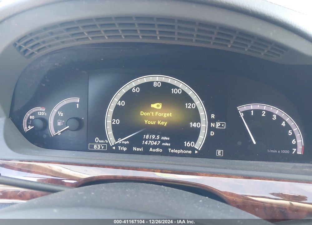 2011 MERCEDES-BENZ S 550 VIN: WDDNG7BB0BA408610