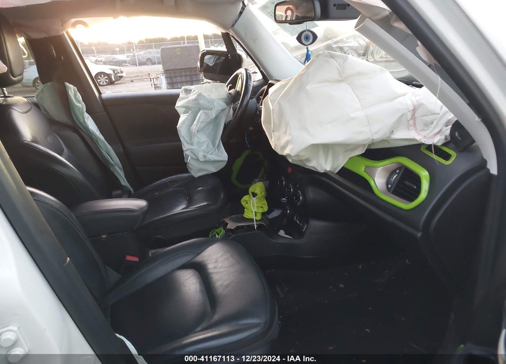 2017 JEEP RENEGADE VIN: ZACCJBDB5HPG64236