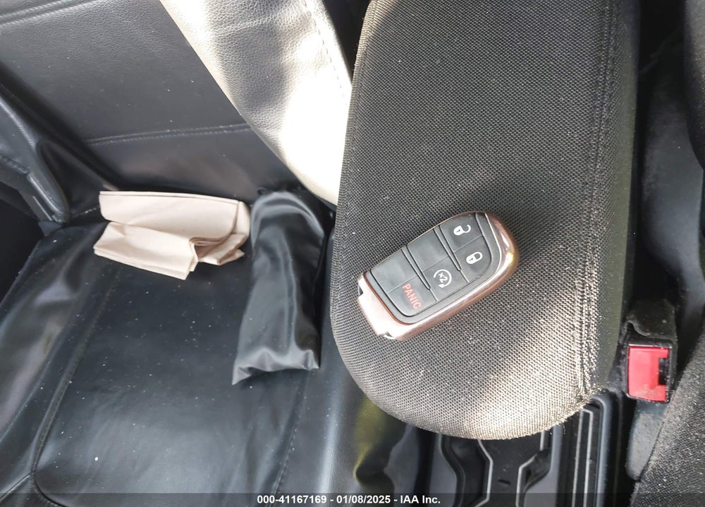 2018 JEEP RENEGADE LATITUDE FWD VIN: ZACCJABB2JPH27084