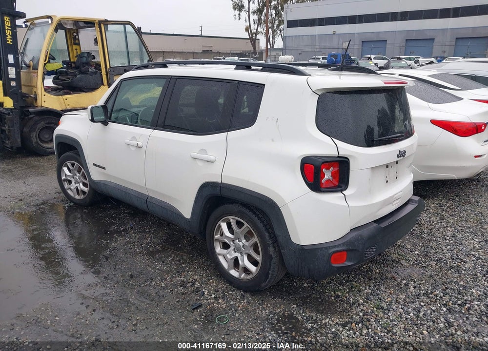2018 JEEP RENEGADE LATITUDE FWD VIN: ZACCJABB2JPH27084