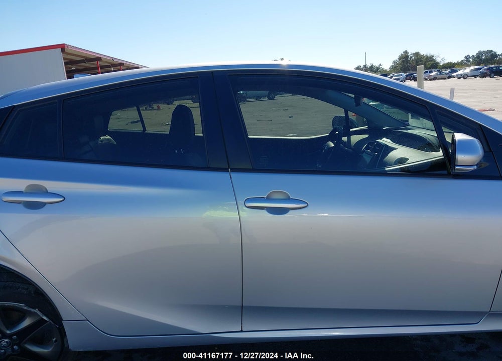 2019 TOYOTA PRIUS VIN: JTDKARFU2K3077524