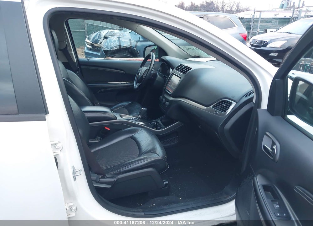 2018 DODGE JOURNEY CROSSROAD AWD VIN: 3C4PDDGGXJT370938