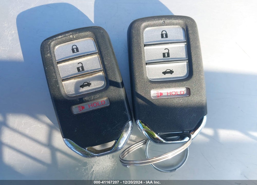 2013 HONDA ACCORD VIN: 1HGCR3F89DA021657