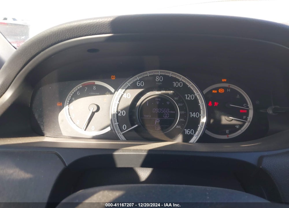 2013 HONDA ACCORD VIN: 1HGCR3F89DA021657