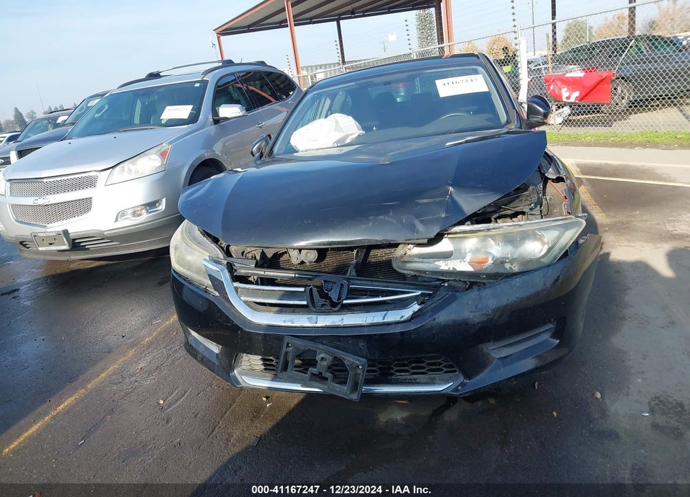 2015 HONDA ACCORD VIN: 1HGCR2F38FA205473