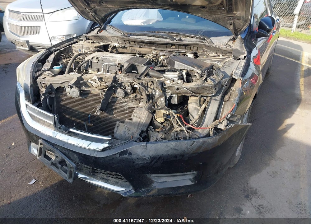 2015 HONDA ACCORD VIN: 1HGCR2F38FA205473