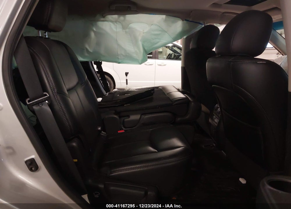 2016 NISSAN PATHFINDER PLATINUM VIN: 5N1AR2MM6GC640043