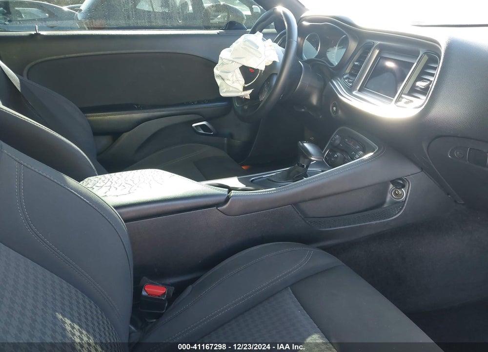 2019 DODGE CHALLENGER VIN: 2C3CDZAG8KH561597