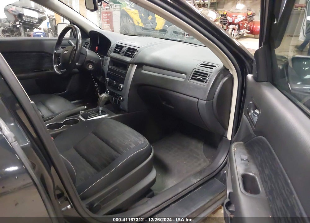 2010 FORD FUSION SE VIN: 3FAHP0HG8AR274814