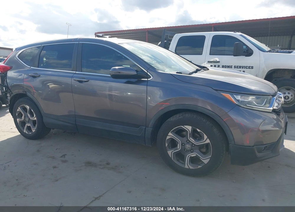 2018 HONDA CR-V VIN: 7FARW1H56JE007568