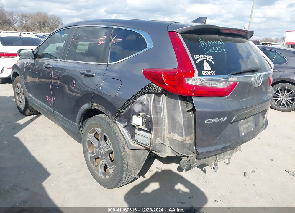2018 HONDA CR-V VIN: 7FARW1H56JE007568