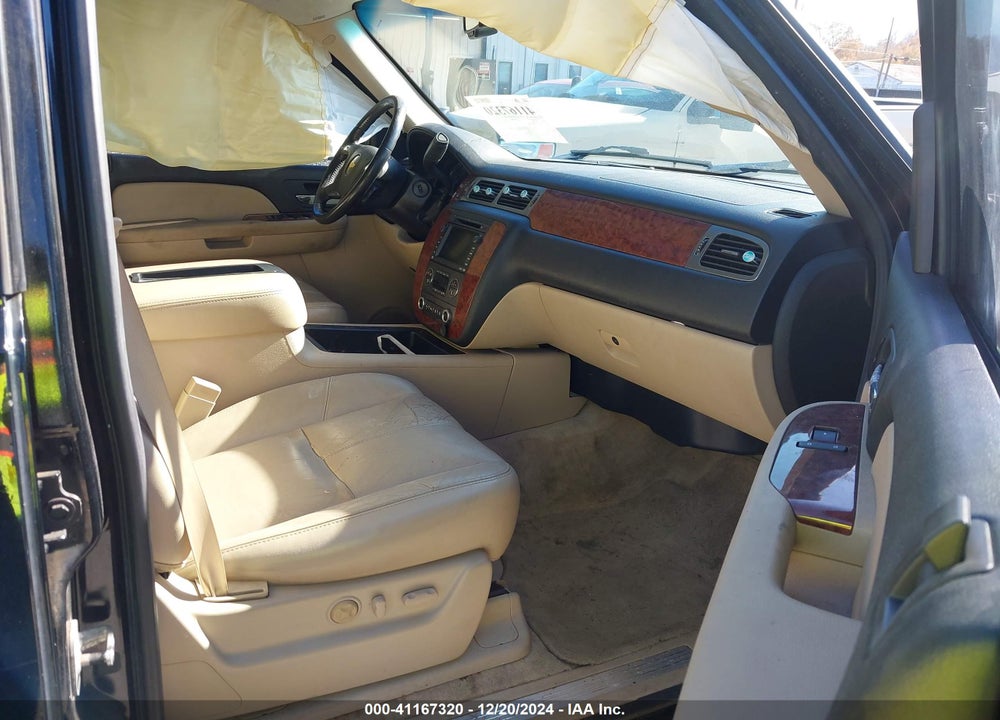 2007 CHEVROLET TAHOE LTZ VIN: 1GNFK13057R192776