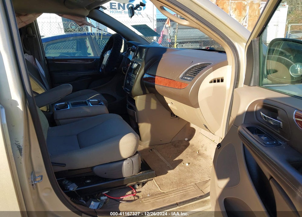 2011 CHRYSLER TOWN & COUNTRY TOURING VIN: 2A4RR5DG0BR784698