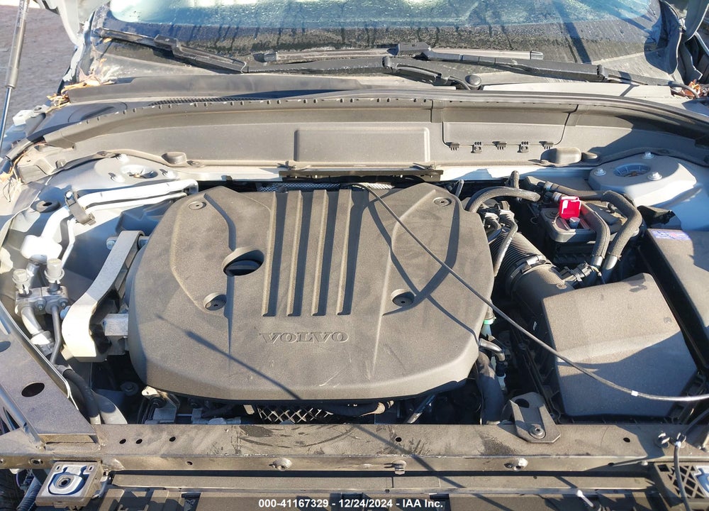 2022 VOLVO XC60 B5 MOMENTUM VIN: YV4L12RK9N1906642