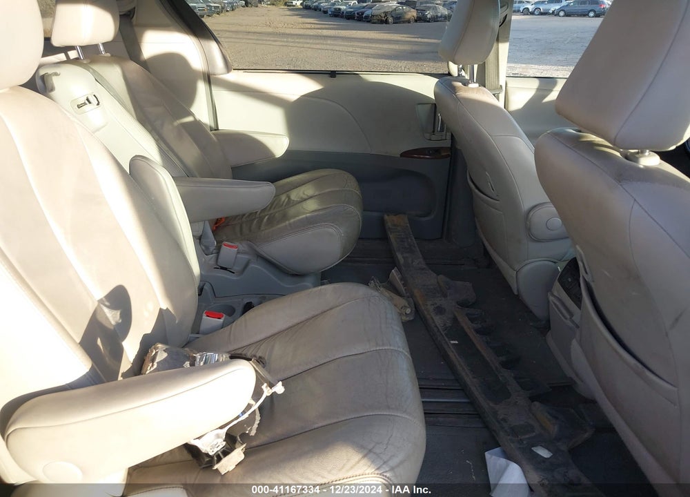 2014 TOYOTA SIENNA XLE LIMITED VIN: 5TDYK3DC5ES429643