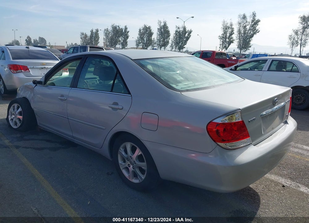 2005 TOYOTA CAMRY XLE V6 VIN: 4T1BF32K15U619161
