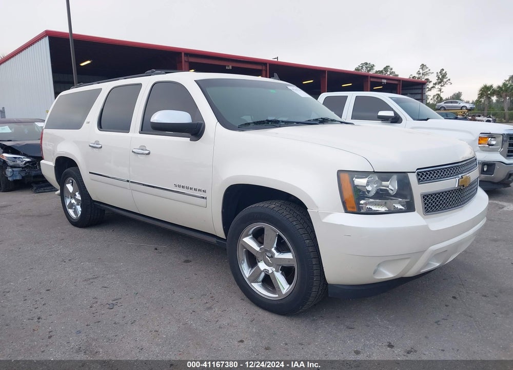 2013 CHEVROLET SUBURBAN 1500 LTZ VIN: 1GNSCKE04DR262374