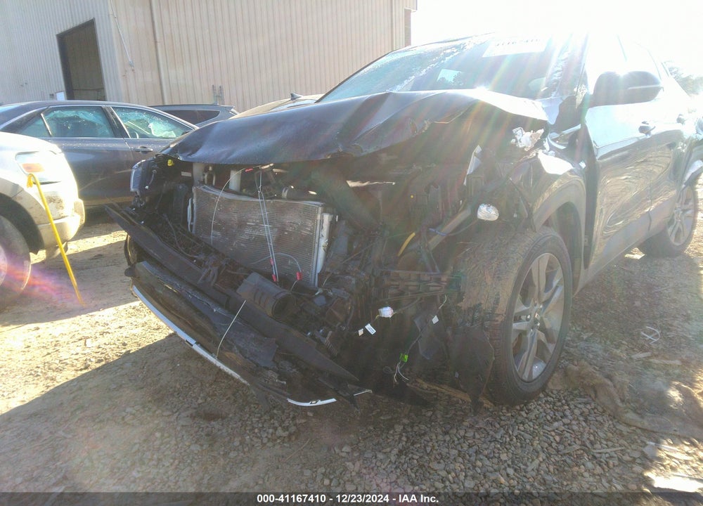 2021 KIA SELTOS VIN: KNDEUCAA2M7121452