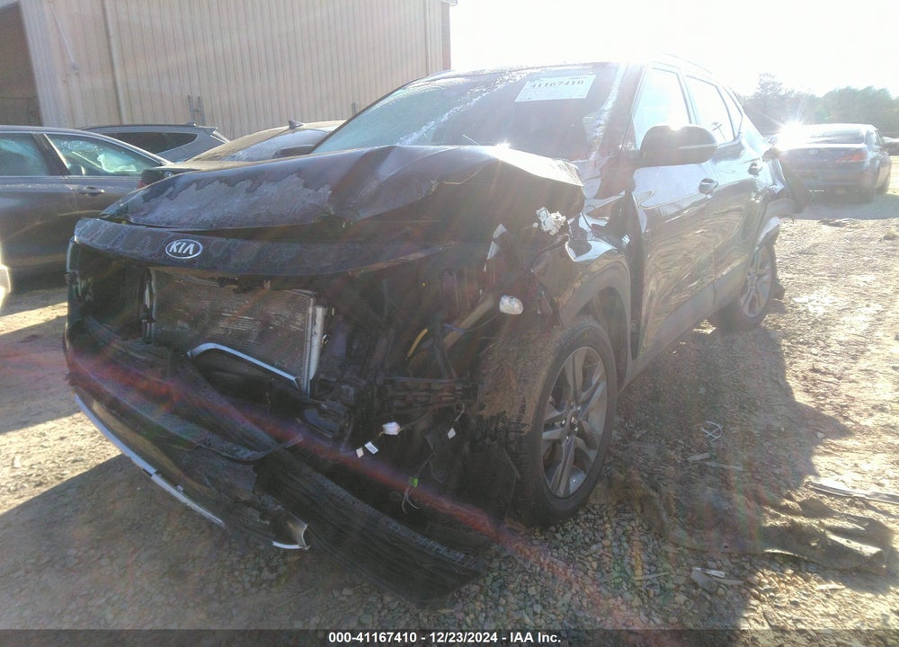 2021 KIA SELTOS VIN: KNDEUCAA2M7121452