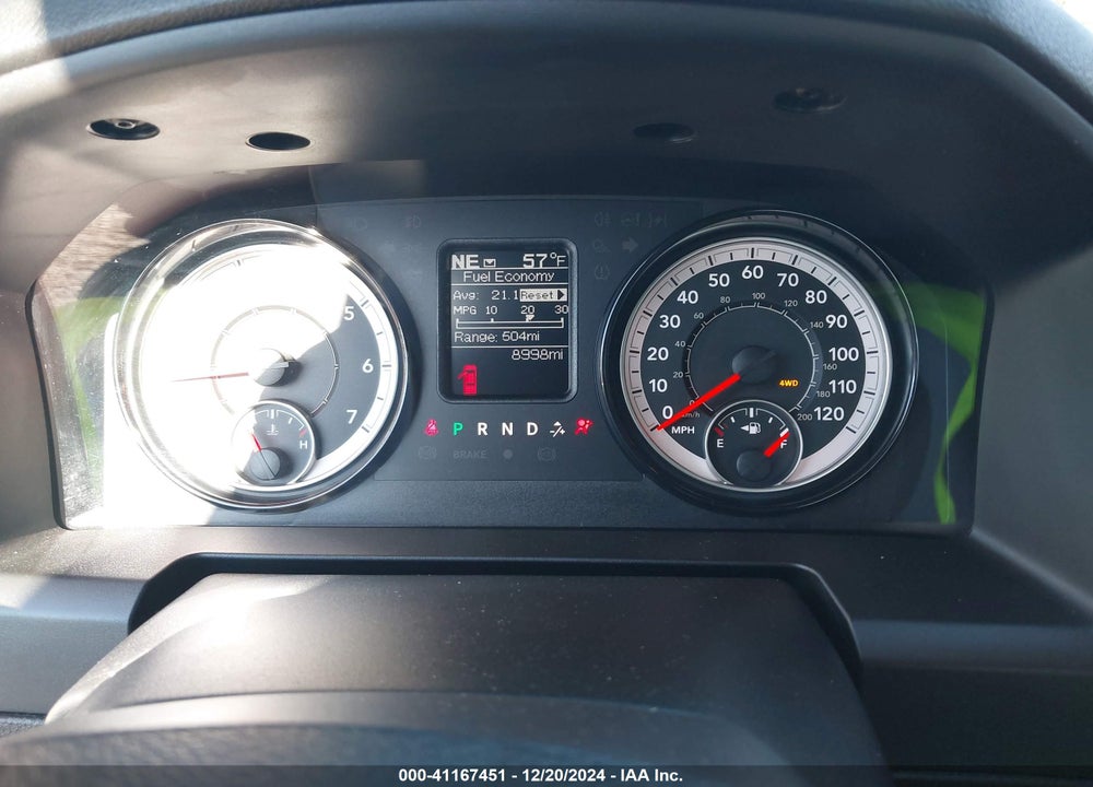 2024 RAM 1500 CLASSIC SLT 4X4 6'4 BOX VIN: 1C6RR7GG5RS157105