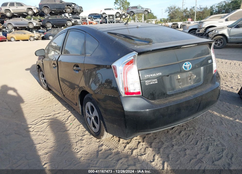 2015 TOYOTA PRIUS TWO VIN: JTDKN3DU0F1997948