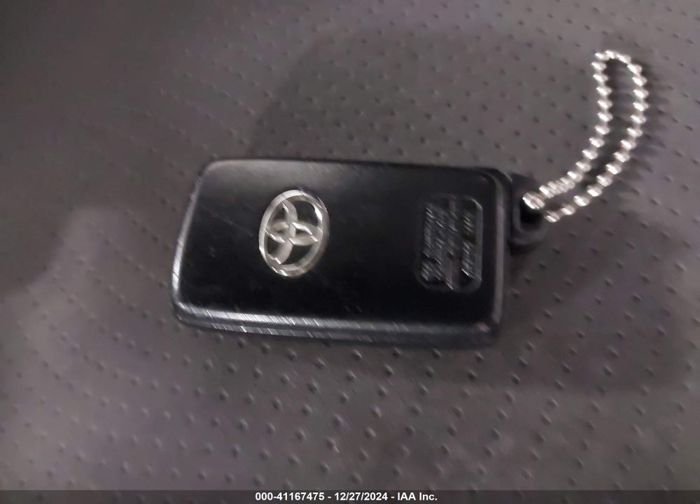 2011 TOYOTA PRIUS TWO VIN: JTDKN3DU6B0295665