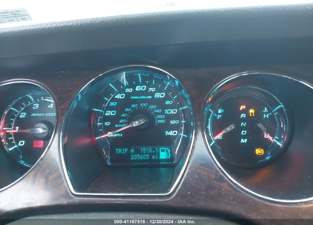 2010 FORD TAURUS VIN: 1FAHP2HW0AG106286