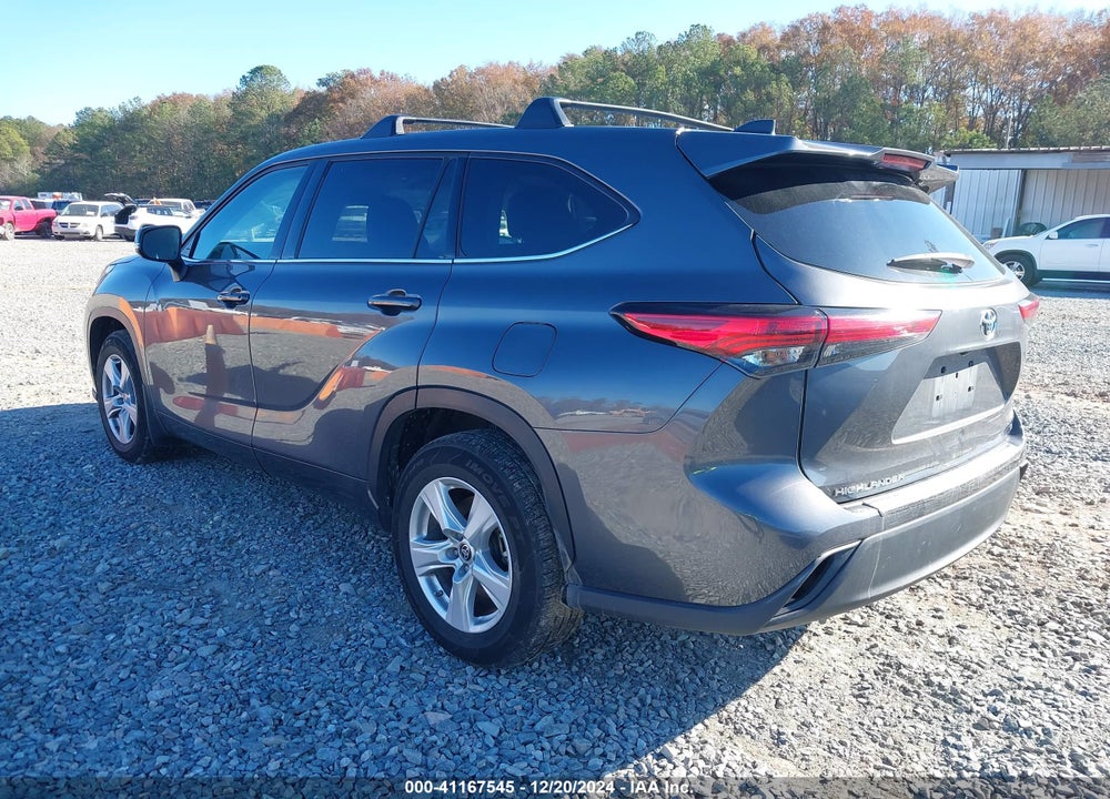 2022 TOYOTA HIGHLANDER LE VIN: 5TDZZRAH7NS557191