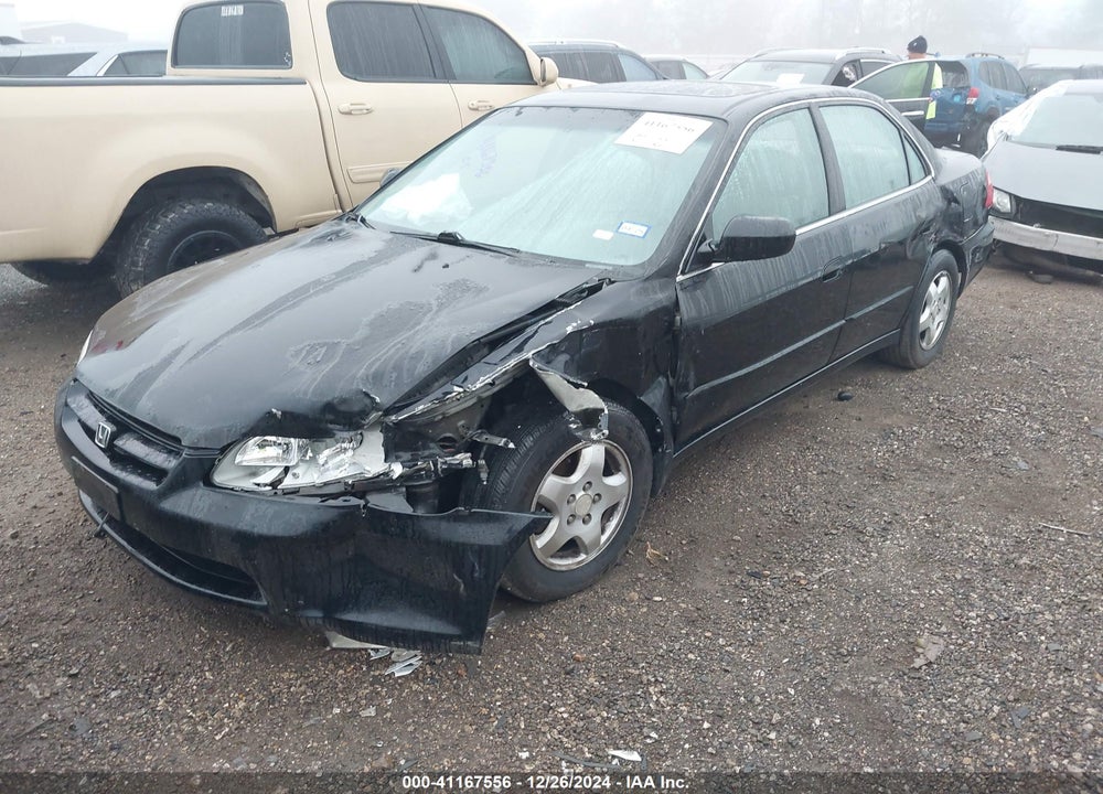 2000 HONDA ACCORD 3.0 EX VIN: 1HGCG1656YA803288