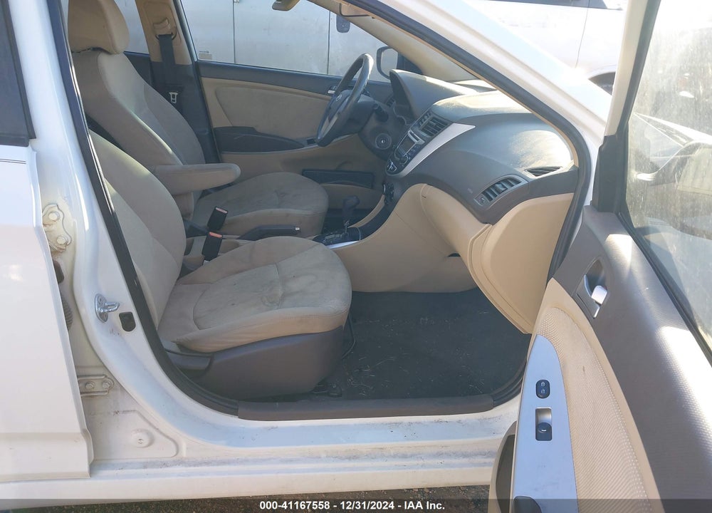 2013 HYUNDAI ACCENT GLS VIN: KMHCT4AE8DU558923
