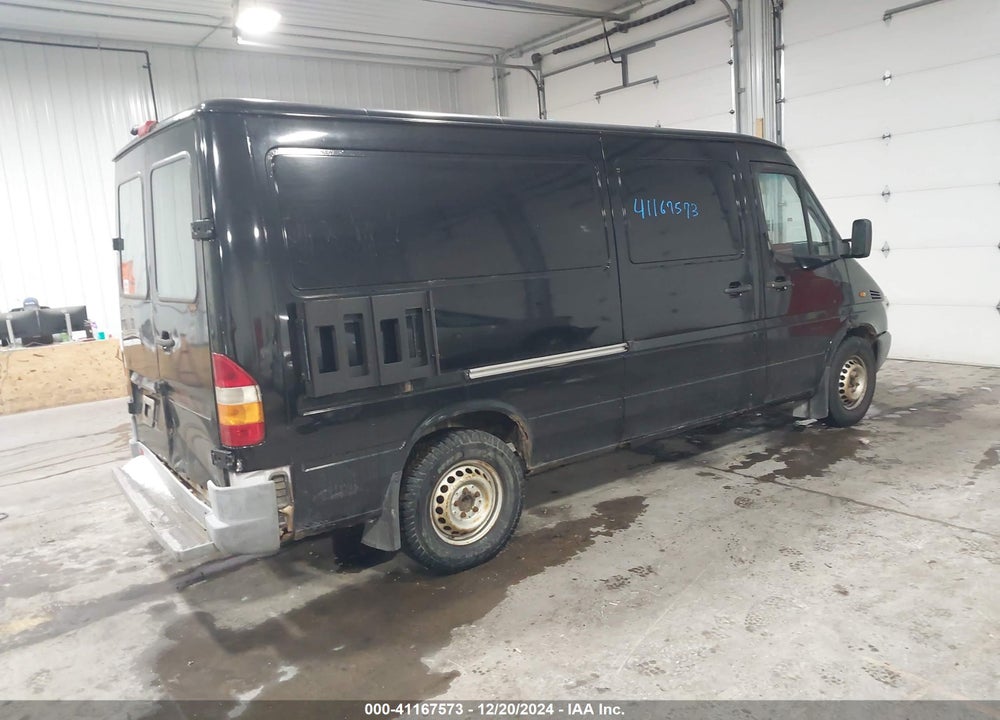 2002 FREIGHTLINER SPRINTER 2500 VIN: WD2YD241725363051