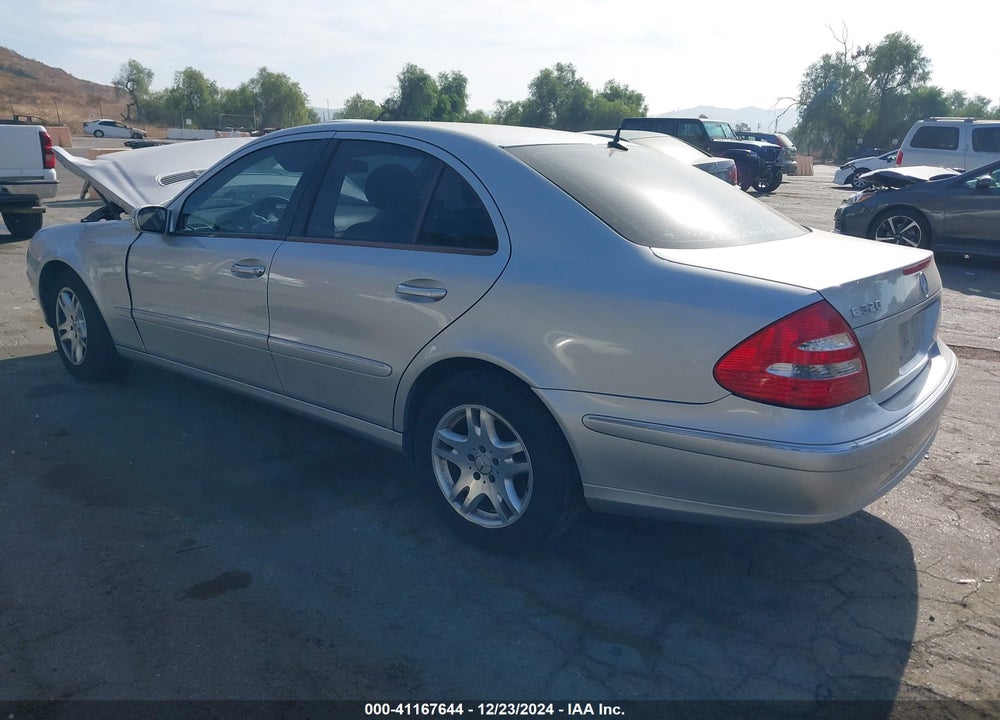 2003 MERCEDES-BENZ E 320 VIN: WDBUF65J33A212523