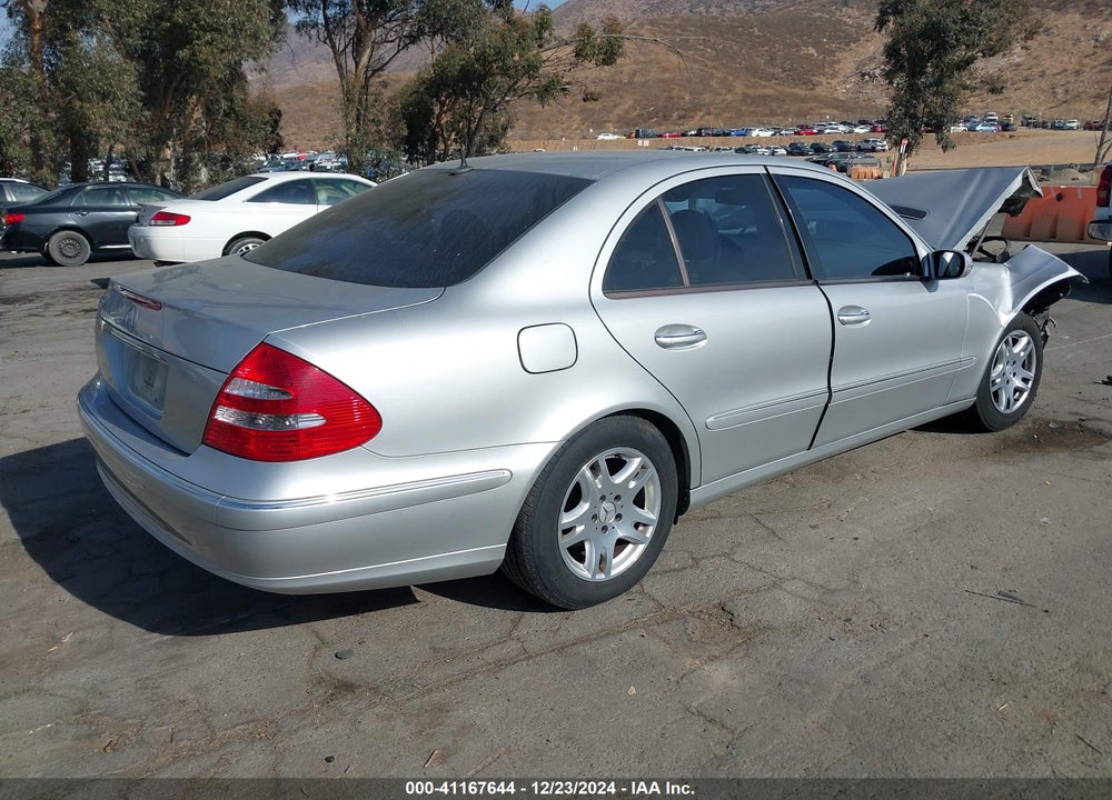 2003 MERCEDES-BENZ E 320 VIN: WDBUF65J33A212523
