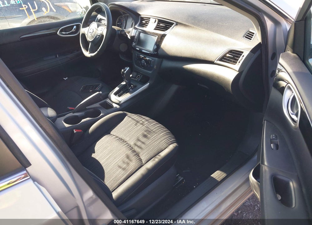 2019 NISSAN SENTRA SV VIN: 3N1AB7AP1KY230306