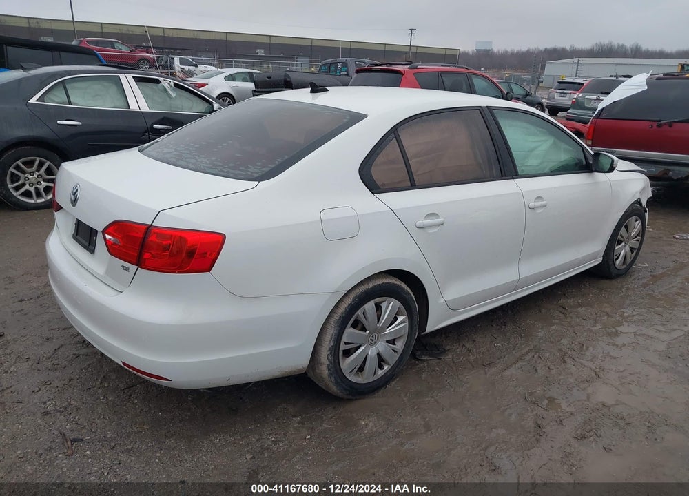 2014 VOLKSWAGEN JETTA VIN: 3VWD17AJ3EM264605