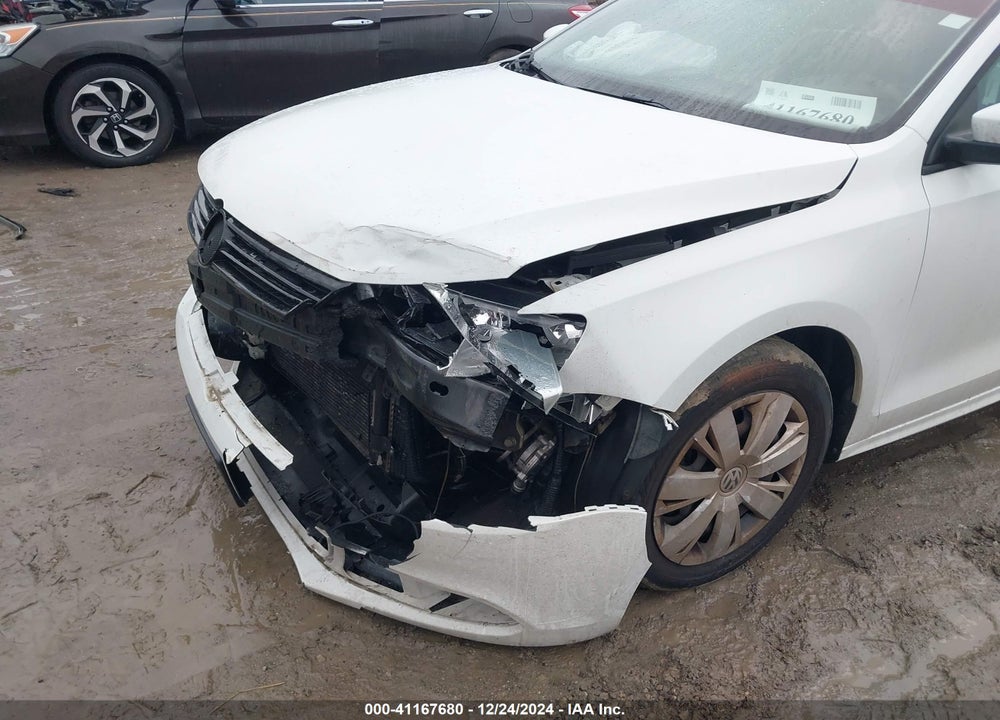2014 VOLKSWAGEN JETTA VIN: 3VWD17AJ3EM264605