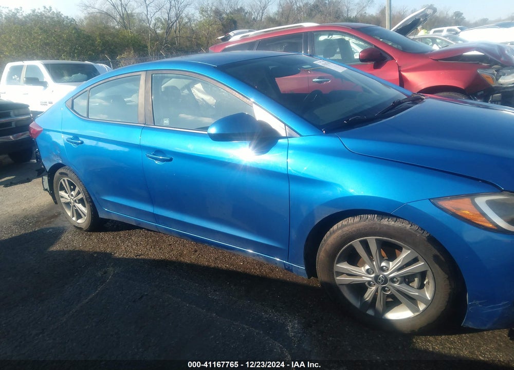 2018 HYUNDAI ELANTRA SEL VIN: KMHD84LF4JU610894