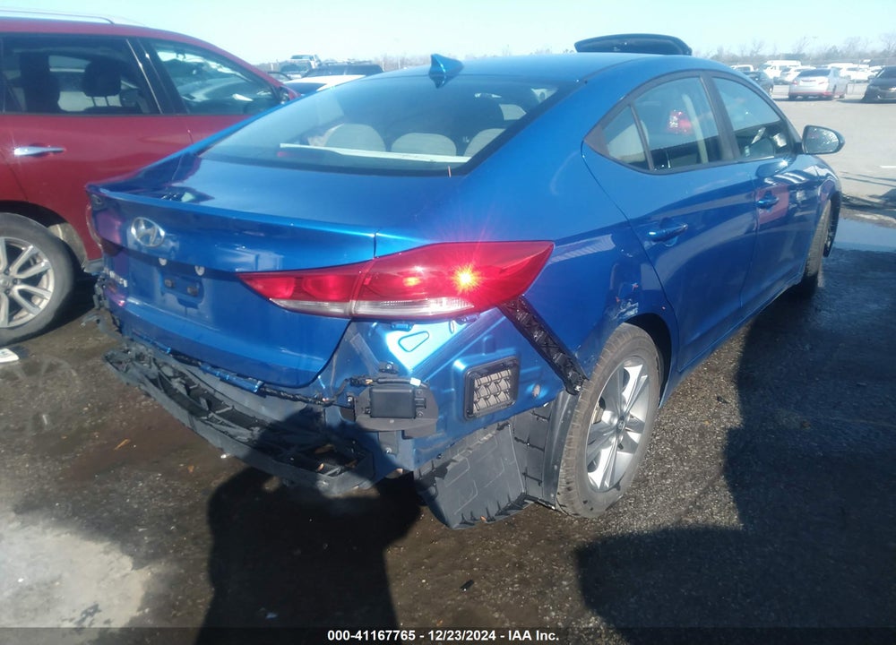 2018 HYUNDAI ELANTRA SEL VIN: KMHD84LF4JU610894