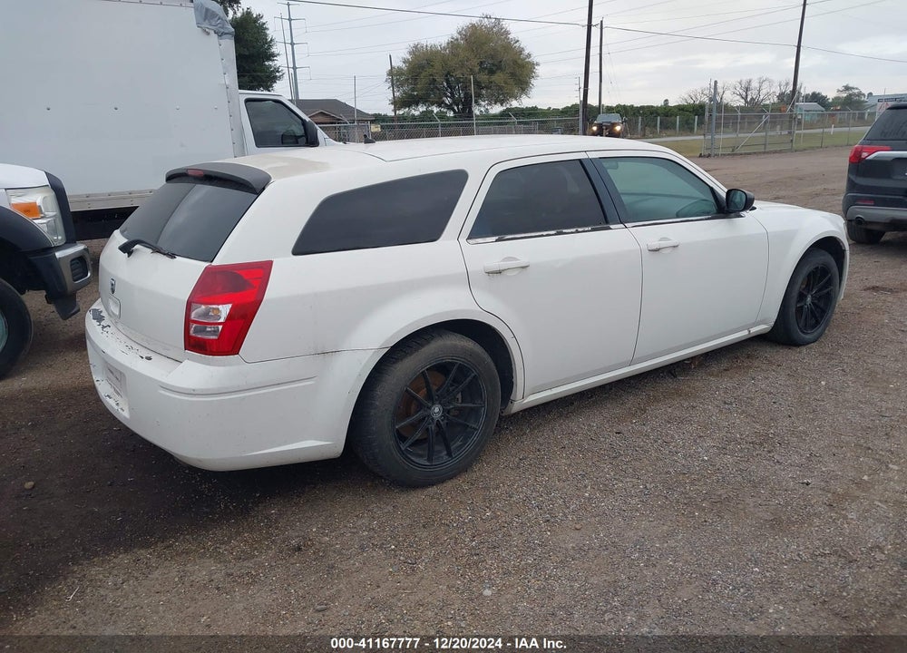 2008 DODGE MAGNUM VIN: 2D4FV47T28H111839