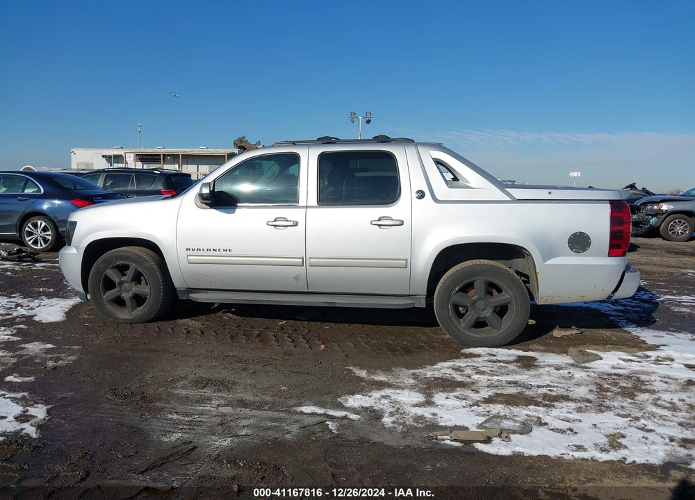 2013 CHEVROLET AVALANCHE VIN: 3GNTKFE7XDG182248
