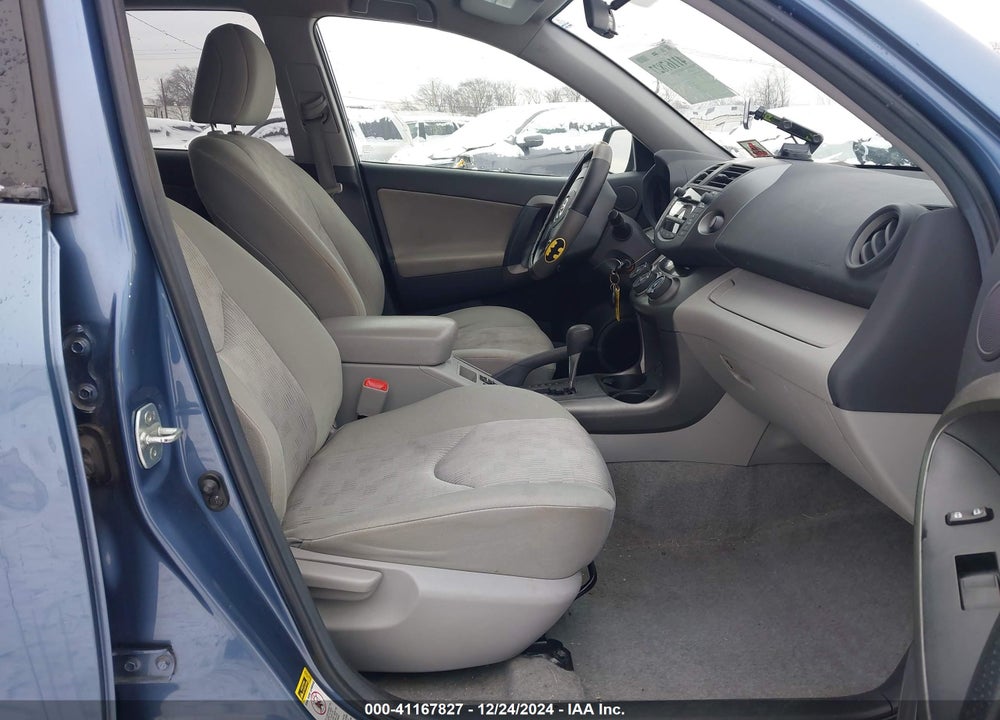 2011 TOYOTA RAV4 VIN: 2T3BF4DV8BW147783