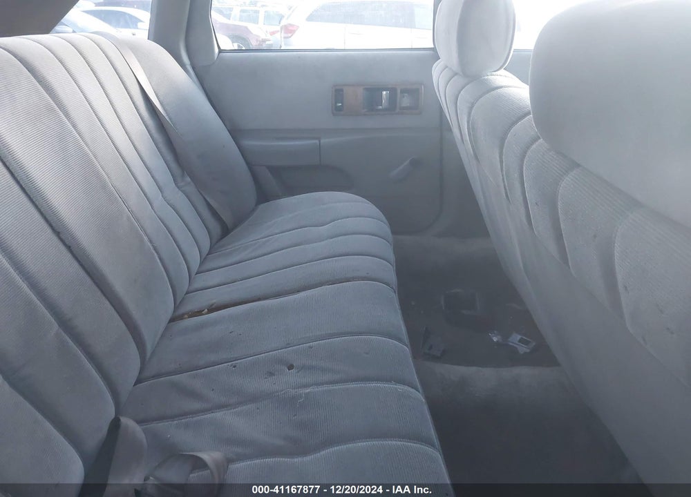 1993 CHEVROLET CAPRICE CLASSIC VIN: 1G1BL53E6PR111445