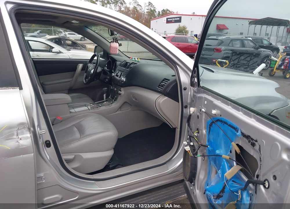 2012 TOYOTA HIGHLANDER SE VIN: 5TDZA3EH3CS020877