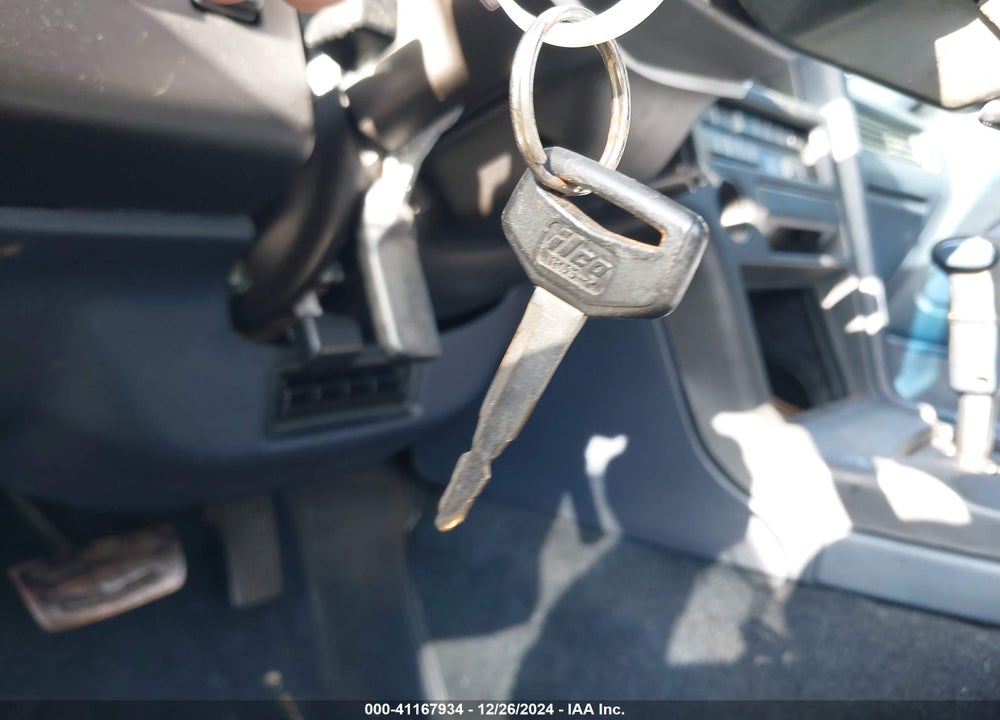 1987 TOYOTA SUPRA VIN: JT2MA71L4H0068628